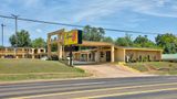 Super 8 by Wyndham Palestine TX Exterior