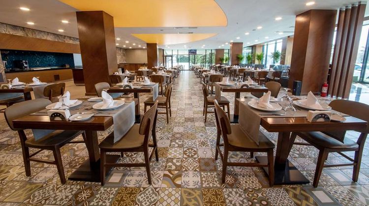 Ramada Plaza by Wyndham Samsun Restaurant