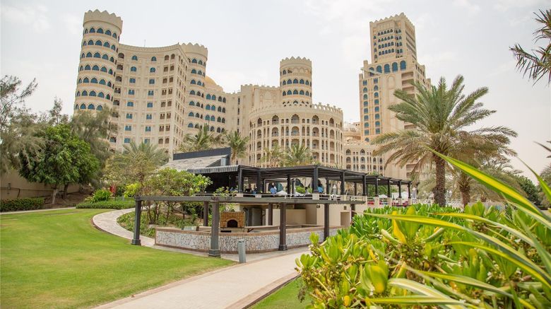<b>Al Hamra Residence Restaurant</b>. Images powered by <a href="https://iceportal.shijigroup.com/" title="IcePortal" target="_blank">IcePortal</a>.