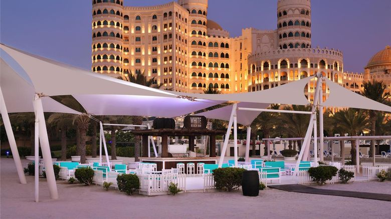 <b>Al Hamra Residence Restaurant</b>. Images powered by <a href="https://iceportal.shijigroup.com/" title="IcePortal" target="_blank">IcePortal</a>.