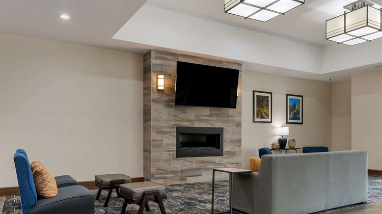 Comfort Suites Paducah Mall Area Lobby