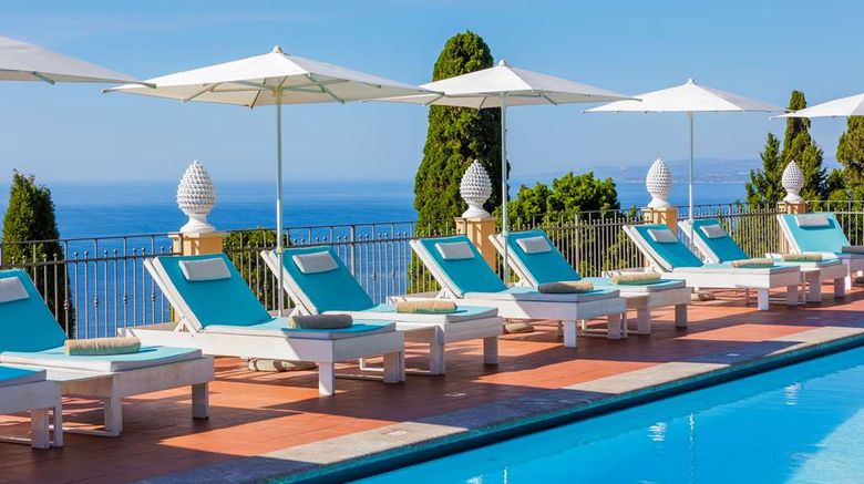 <b>Grand Hotel San Pietro Pool</b>. Images powered by <a href="https://iceportal.shijigroup.com/" title="IcePortal" target="_blank">IcePortal</a>.