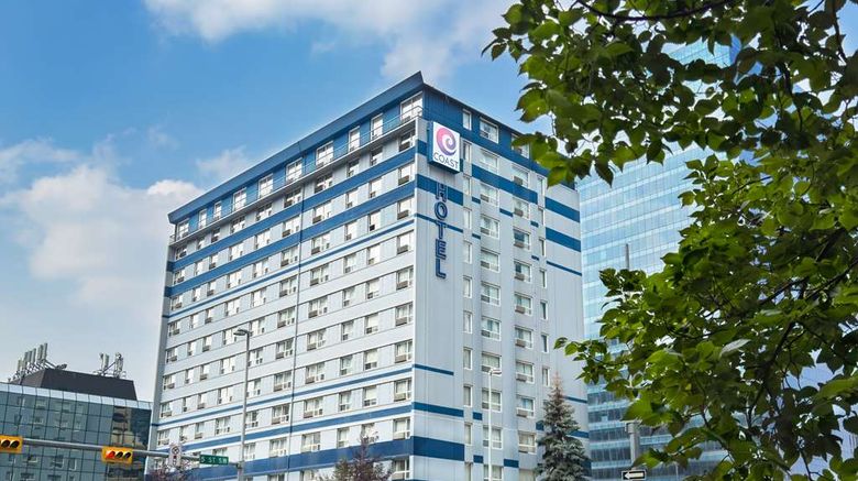 <b>Coast Calgary Downtown Hotel & Suites Exterior</b>. Images powered by <a href="https://iceportal.shijigroup.com/" title="IcePortal" target="_blank">IcePortal</a>.