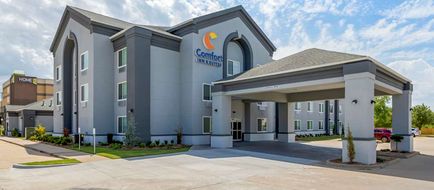 Comfort Inn and Suites Muskogee Exterior