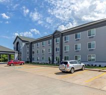 Comfort Inn and Suites Muskogee Exterior