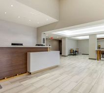 Comfort Inn and Suites Muskogee Lobby