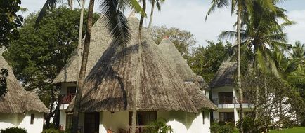 Neptune Village Beach Resort & Spa Exterior