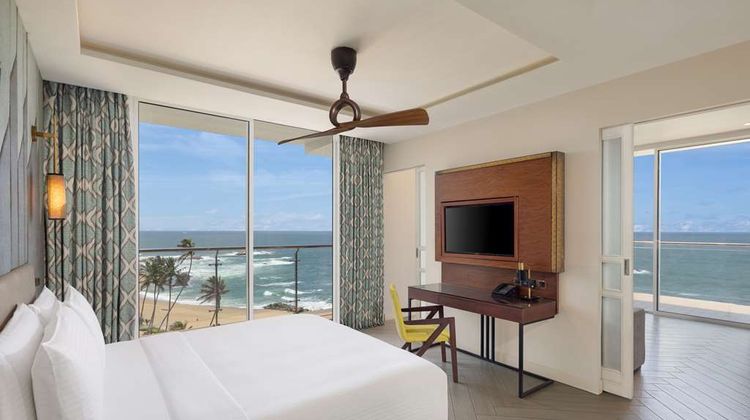 Radisson Blu Resort Galle Suite