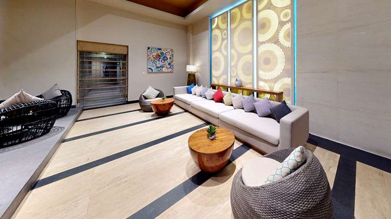 <b>Radisson Blu Resort Galle Lobby</b>. Images powered by <a href="https://iceportal.shijigroup.com/" title="IcePortal" target="_blank">IcePortal</a>.