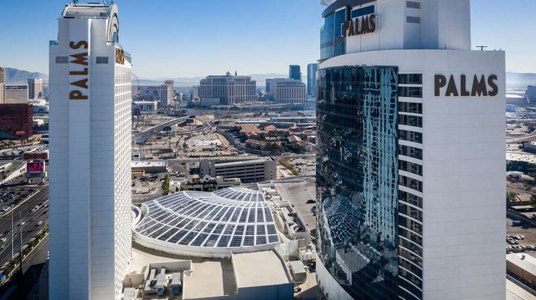 <b>Palms Casino Resort Exterior</b>. Images powered by <a href="https://iceportal.shijigroup.com/" title="IcePortal" target="_blank">IcePortal</a>.