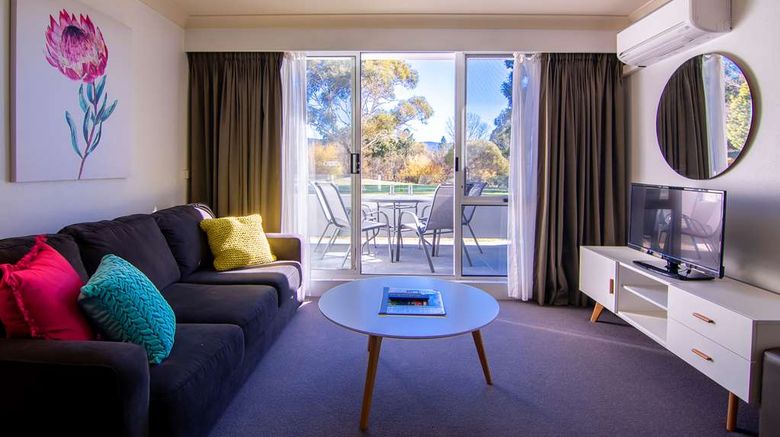 <b>Rydges Horizons Snowy Mountains Room</b>. Images powered by <a href="https://iceportal.shijigroup.com/" title="IcePortal" target="_blank">IcePortal</a>.