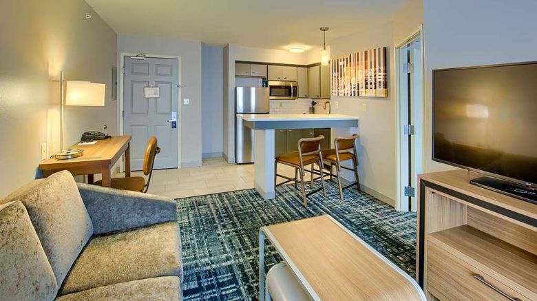 <b>Homewood Suites by Hilton South Bend Room</b>. Images powered by <a href="https://iceportal.shijigroup.com/" title="IcePortal" target="_blank">IcePortal</a>.