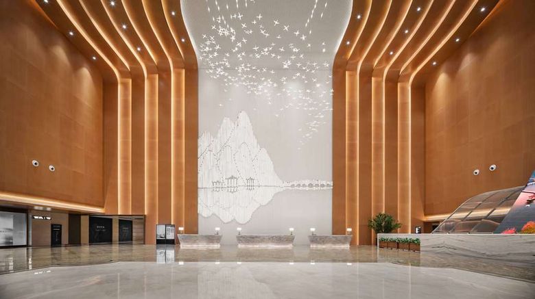 <b>Wyndham Grand Zhaoqing Downtown Lobby</b>. Images powered by <a href="https://iceportal.shijigroup.com/" title="IcePortal" target="_blank">IcePortal</a>.