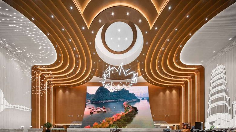 <b>Wyndham Grand Zhaoqing Downtown Lobby</b>. Images powered by <a href="https://iceportal.shijigroup.com/" title="IcePortal" target="_blank">IcePortal</a>.