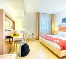 AKZENT Hotel Aufkirchen Room