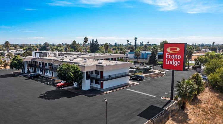 Econo Lodge Exterior