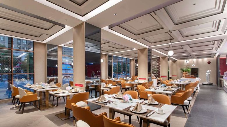 <b>Ramada Plaza by Wyndham Poyang Restaurant</b>. Images powered by <a href="https://iceportal.shijigroup.com/" title="IcePortal" target="_blank">IcePortal</a>.
