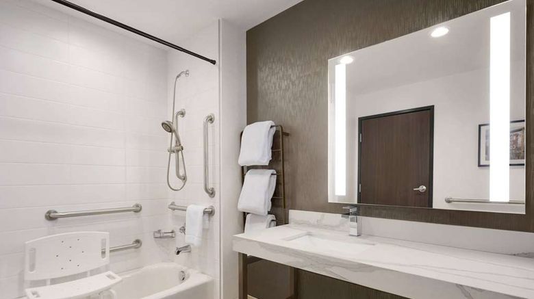 <b>La Quinta by Wyndham Parker Room</b>. Images powered by <a href="https://iceportal.shijigroup.com/" title="IcePortal" target="_blank">IcePortal</a>.