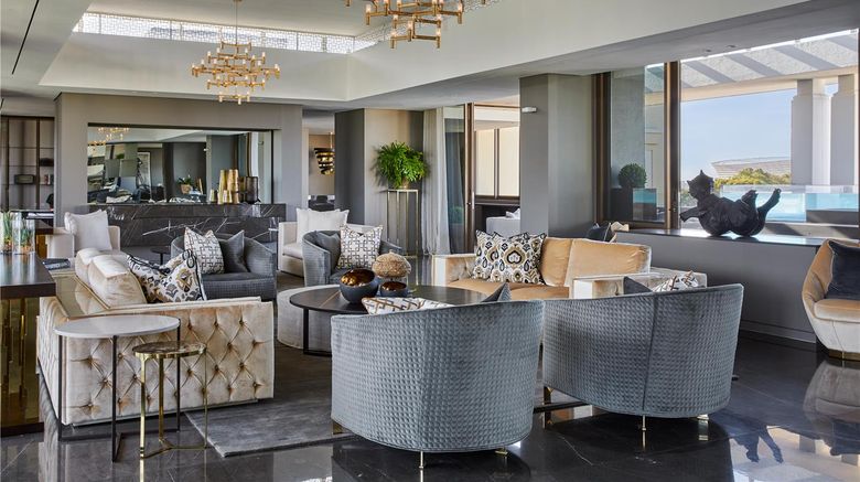 <b>One&Only Cape Town Room</b>. Images powered by <a href="https://iceportal.shijigroup.com/" title="IcePortal" target="_blank">IcePortal</a>.