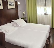 Hotel Du Centre Room
