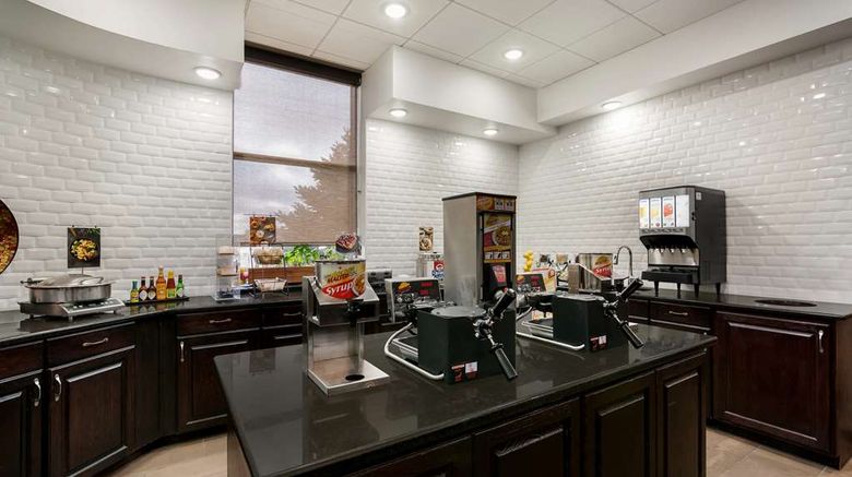 <b>Revel Hotel Minot, SureStay Coll by BW Restaurant</b>. Images powered by <a href="https://iceportal.shijigroup.com/" title="IcePortal" target="_blank">IcePortal</a>.