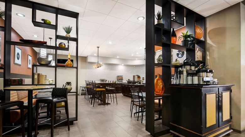 <b>Revel Hotel Minot, SureStay Coll by BW Restaurant</b>. Images powered by <a href="https://iceportal.shijigroup.com/" title="IcePortal" target="_blank">IcePortal</a>.