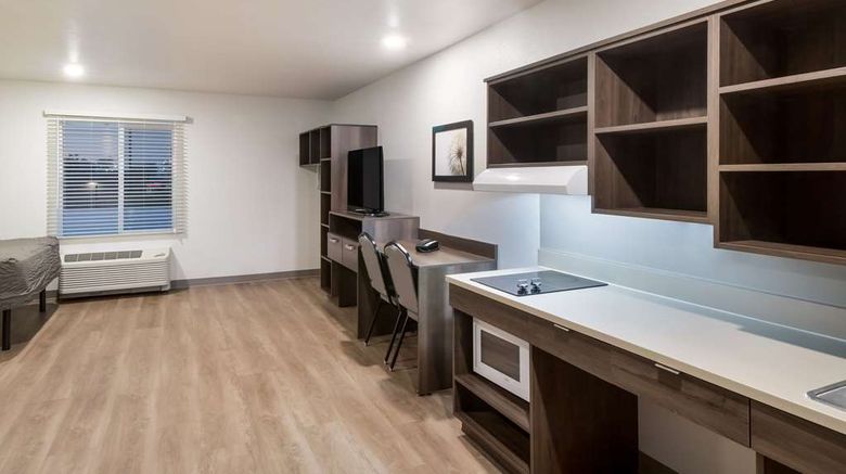 <b>WoodSpring Suites Mesa Chandler Room</b>. Images powered by <a href="https://iceportal.shijigroup.com/" title="IcePortal" target="_blank">IcePortal</a>.