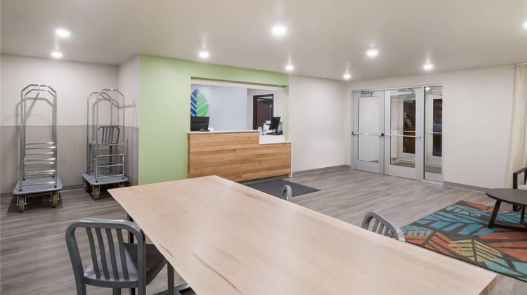 WoodSpring Suites Mesa Chandler Lobby