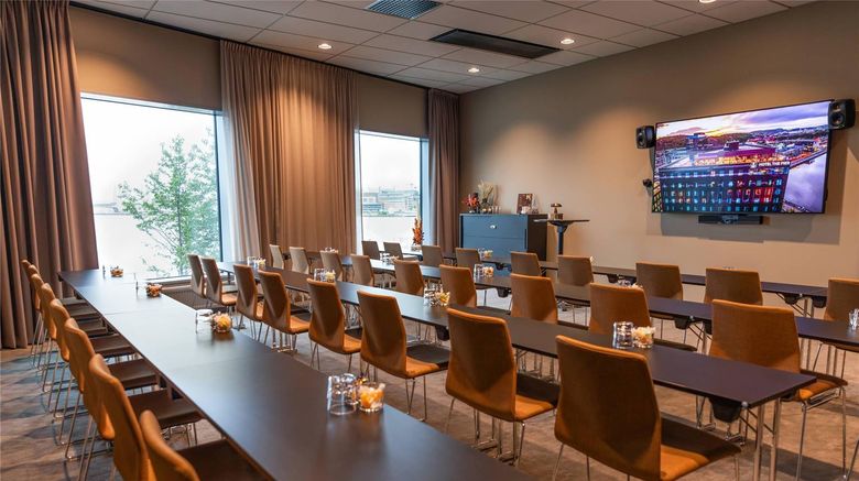 <b>Clarion Hotel The Pier Meeting</b>. Images powered by <a href="https://iceportal.shijigroup.com/" title="IcePortal" target="_blank">IcePortal</a>.