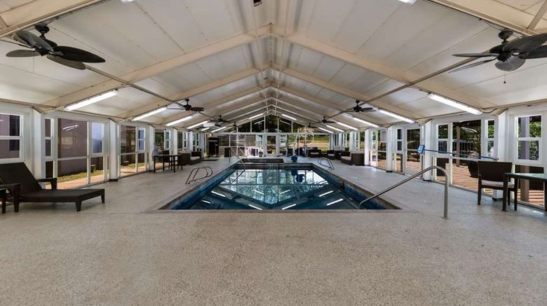<b>Clarion Hotel Pool</b>. Images powered by <a href="https://iceportal.shijigroup.com/" title="IcePortal" target="_blank">IcePortal</a>.