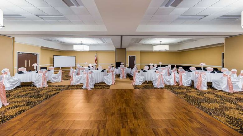 <b>Clarion Hotel Meeting</b>. Images powered by <a href="https://iceportal.shijigroup.com/" title="IcePortal" target="_blank">IcePortal</a>.