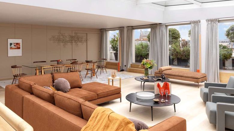 <b>Hotel de Pourtales Suite</b>. Images powered by <a href="https://iceportal.shijigroup.com/" title="IcePortal" target="_blank">IcePortal</a>.