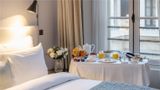 Hotel de Pourtales Room