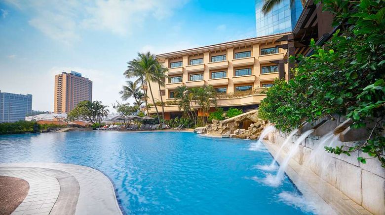 <b>Paradox Singapore Merchant Court Pool</b>. Images powered by <a href="https://iceportal.shijigroup.com/" title="IcePortal" target="_blank">IcePortal</a>.