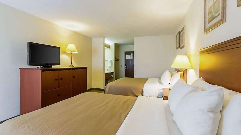 <b>Baymont by Wyndham Omaha SW Room</b>. Images powered by <a href="https://iceportal.shijigroup.com/" title="IcePortal" target="_blank">IcePortal</a>.