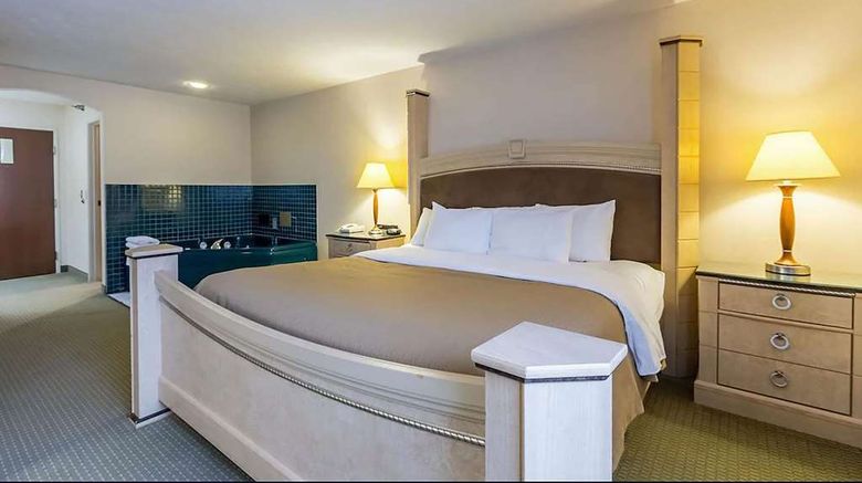 <b>Baymont by Wyndham Omaha SW Room</b>. Images powered by <a href="https://iceportal.shijigroup.com/" title="IcePortal" target="_blank">IcePortal</a>.