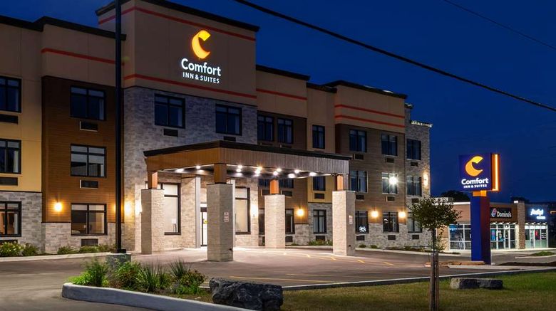 <b>Comfort Inn and Suites Kingston Exterior</b>. Images powered by <a href="https://iceportal.shijigroup.com/" title="IcePortal" target="_blank">IcePortal</a>.