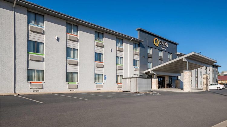 Quality Inn Exterior