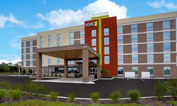 Home2 Suites by Hilton Lakewood Ranch