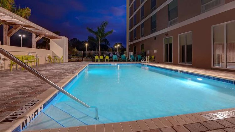 Home2 Suites by Hilton Lakewood Ranch Pool