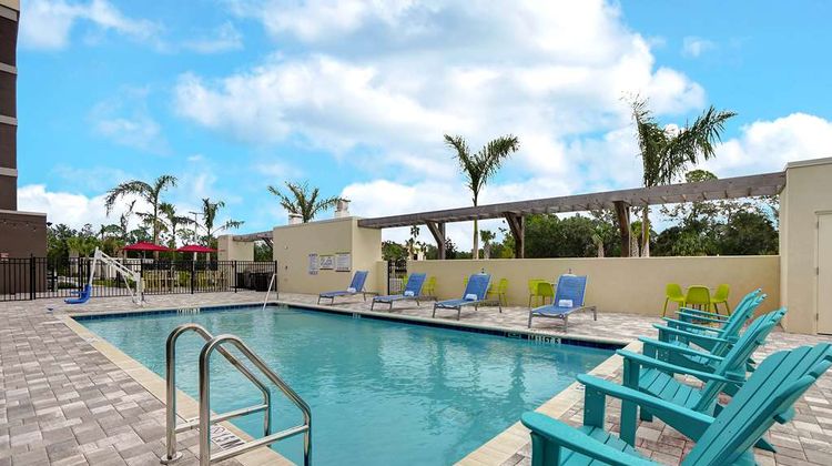 Home2 Suites by Hilton Lakewood Ranch Pool