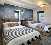 The Wayfarer Downtown LA Room