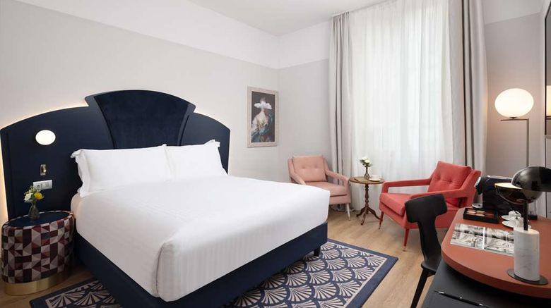<b>Anglo American Hotel, Curio Collection Room</b>. Images powered by <a href="https://iceportal.shijigroup.com/" title="IcePortal" target="_blank">IcePortal</a>.