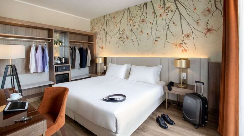 <b>Hotel Della Piana Room</b>. Images powered by <a href="https://iceportal.shijigroup.com/" title="IcePortal" target="_blank">IcePortal</a>.