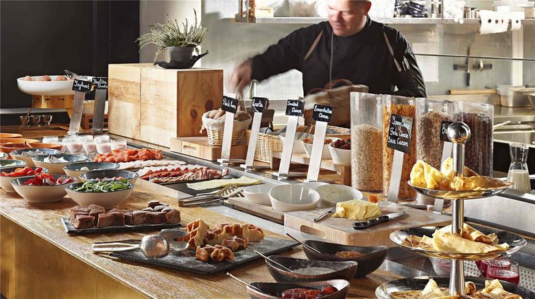 <b>Moevenpick Zagreb Restaurant</b>. Images powered by <a href="https://iceportal.shijigroup.com/" title="IcePortal" target="_blank">IcePortal</a>.