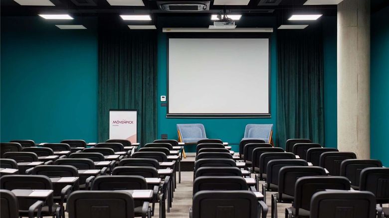 <b>Moevenpick Zagreb Meeting</b>. Images powered by <a href="https://iceportal.shijigroup.com/" title="IcePortal" target="_blank">IcePortal</a>.