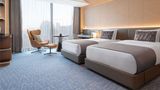 <b>Fairmont Ambassador Seoul Room</b>. Images powered by <a href="https://iceportal.shijigroup.com/" title="IcePortal" target="_blank">IcePortal</a>.