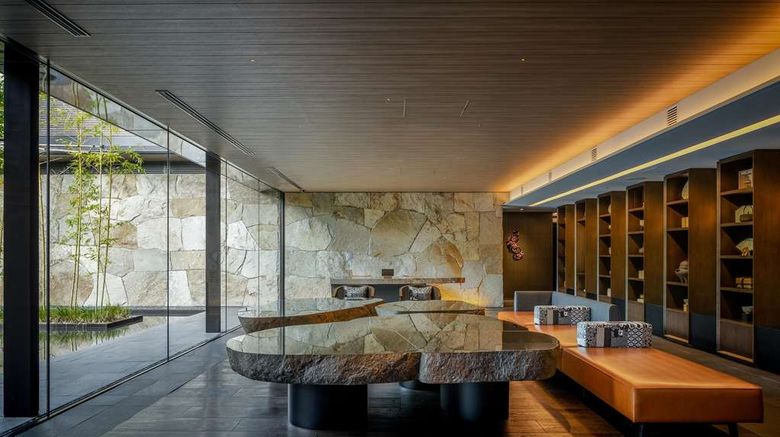 <b>Garrya Nijo Castle Kyoto Lobby</b>. Images powered by <a href="https://iceportal.shijigroup.com/" title="IcePortal" target="_blank">IcePortal</a>.
