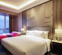 Pullman Yantai Center Room