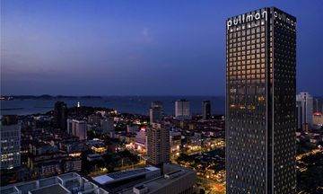 Pullman Yantai Center